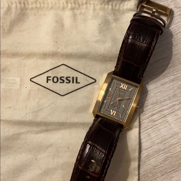 Fossil Other - Rose Gold Fossil Watch